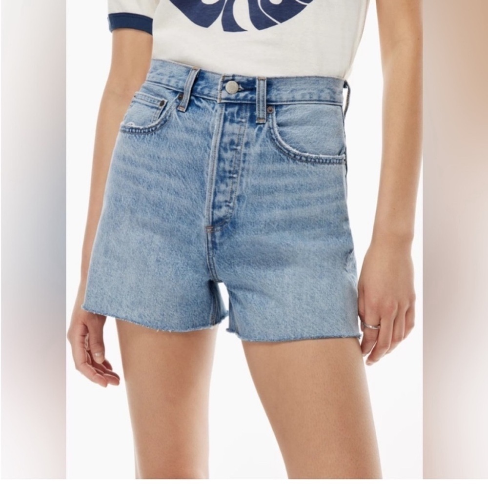 Aritzia Denim Forum Joni Mid Length
Short Blue Sz 26